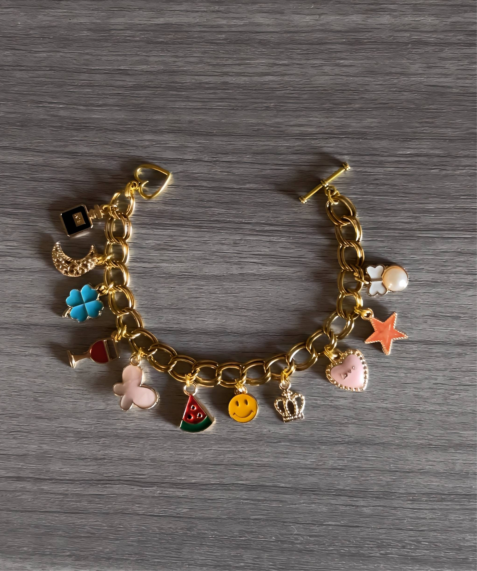 Gold 10 Charm Mystery Charm Bracelet w/ Color🎃🎀