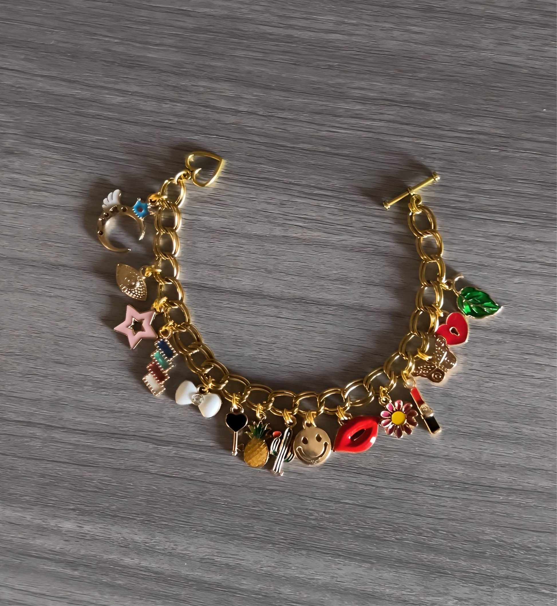 Gold 15 Charm Mystery Charm Bracelet w/ Color🎃🎀